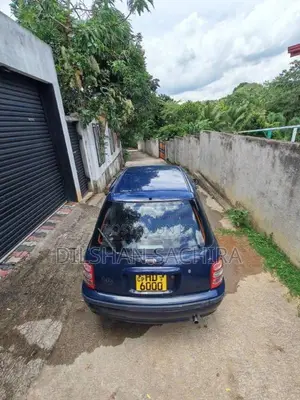 Nissan K11 Box Model 2003 Car (Used)