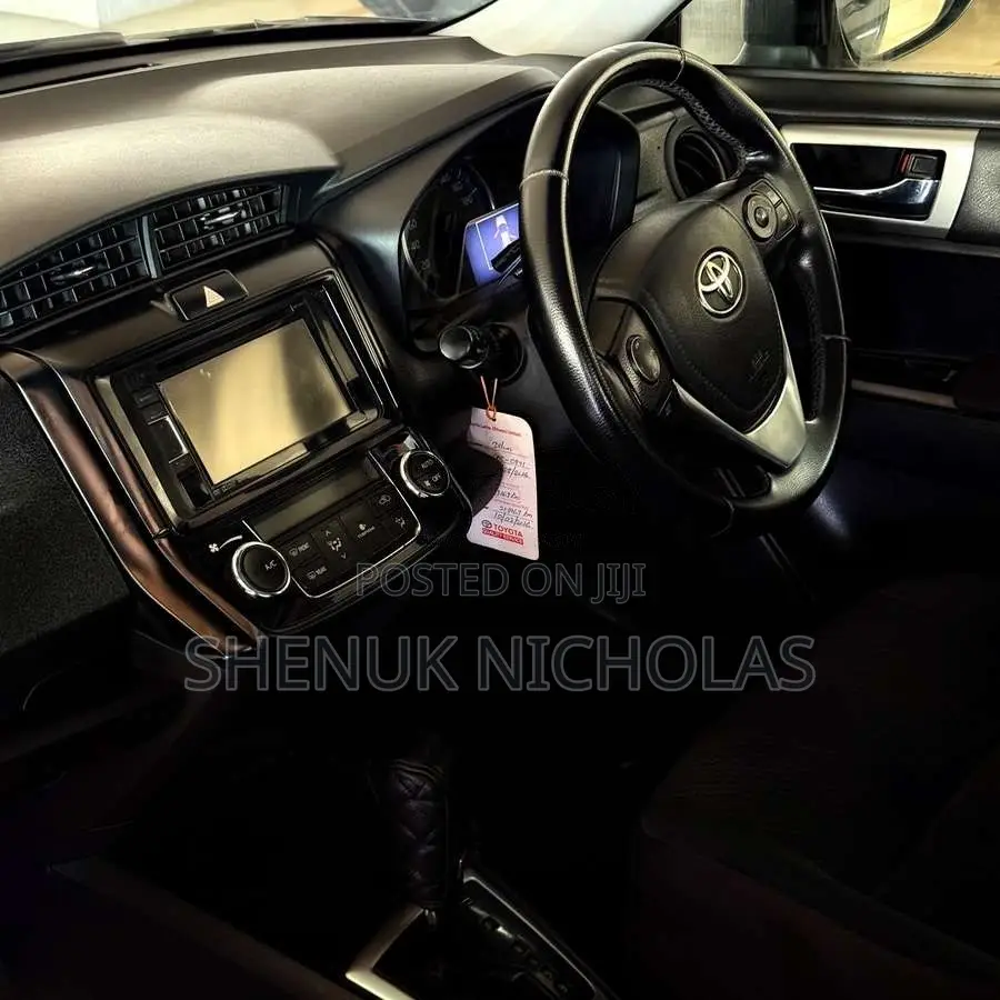 Toyota Axio 2014 Car (Used)