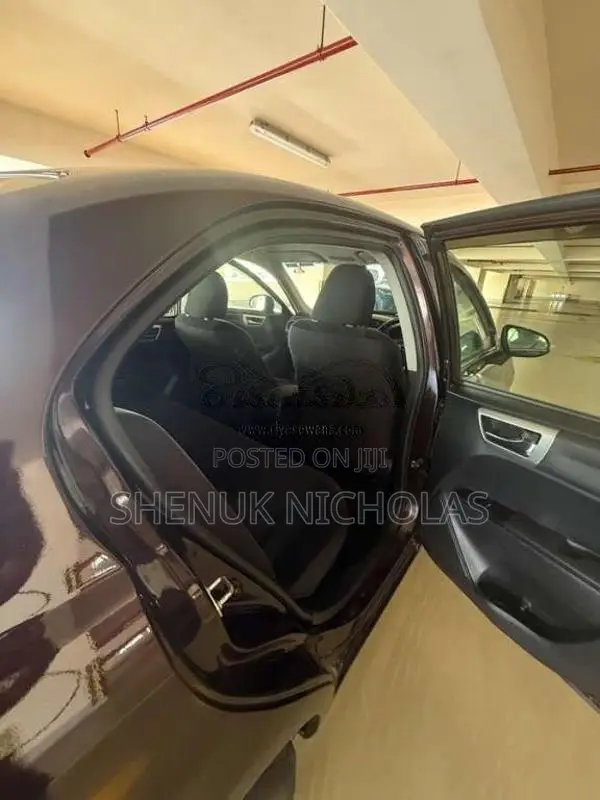 Toyota Axio 2014 Car (Used)