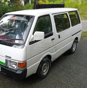 Nissan Vanette 1987 Van (Used)