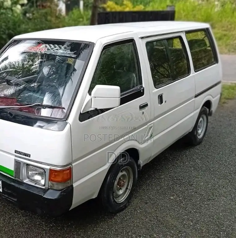 Nissan Vanette 1987 Van (Used)