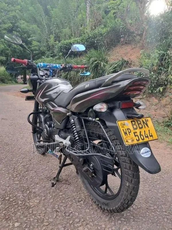 Bajaj 125M 2014 motorcycle (Used)