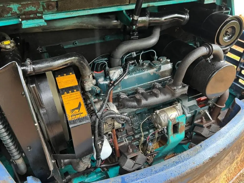 Kubota 30 2018 Heavy-Duty (Used)