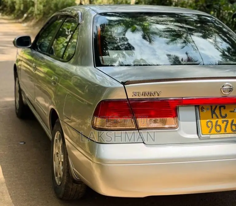Nissan FB15 SUPER SALOON 2002 Car (Used)