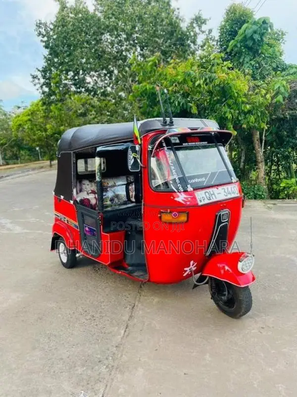 Bajaj RE 2 Stroke 2006 Three Wheel (Used)