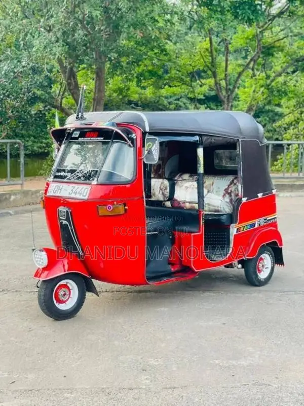 Bajaj RE 2 Stroke 2006 Three Wheel (Used)