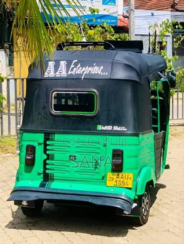 Bajaj FL 205 2015 Three Wheel (Used)