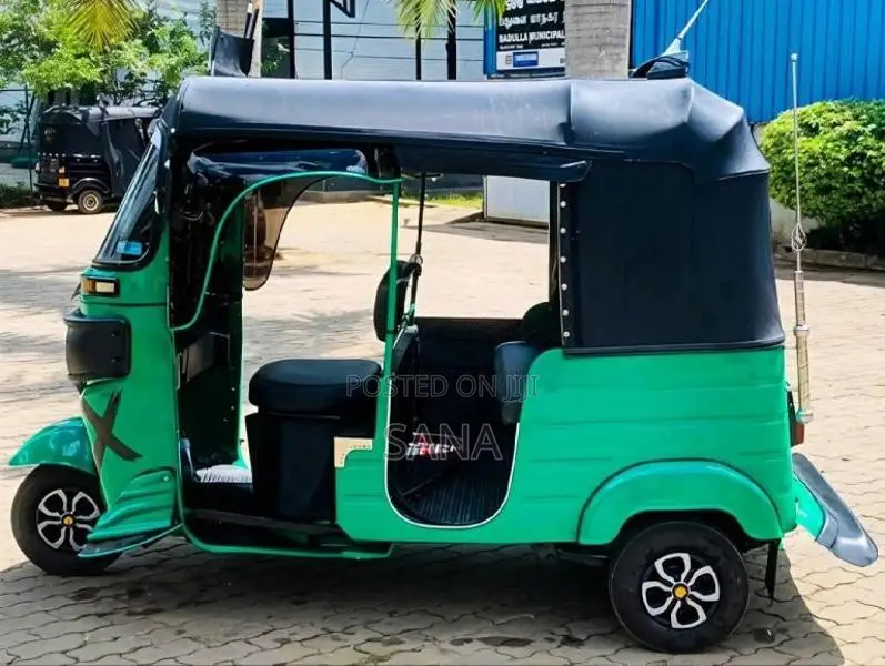 Bajaj FL 205 2015 Three Wheel (Used)