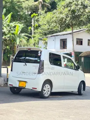 Suzuki Wagon R FZ 2015 Car (Used)