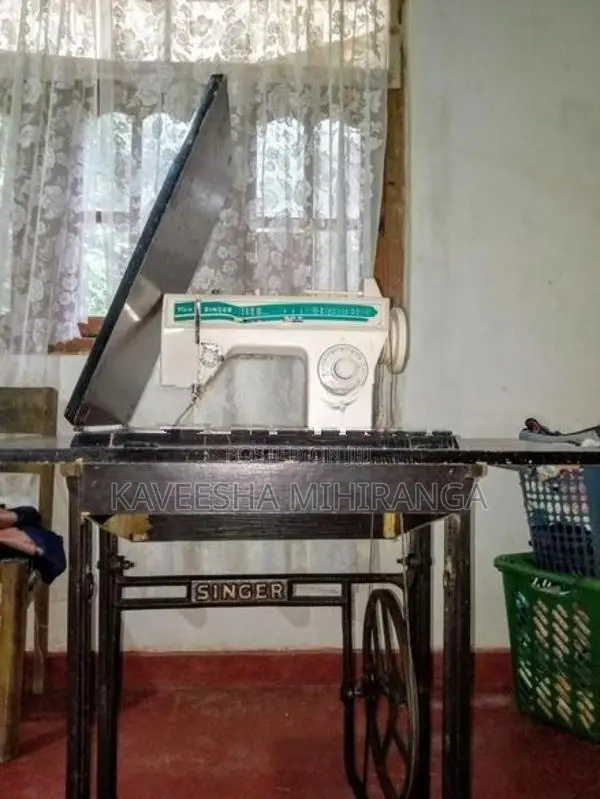 Singer Contessa 974N Zigzag Sewing Machine
