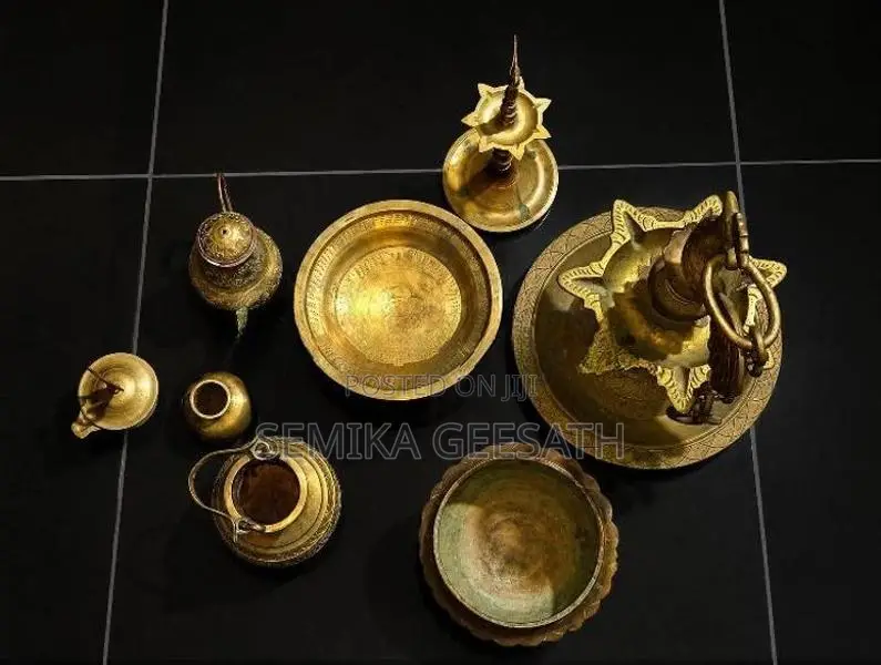 Antique පිත්තල භාණ්ඩ