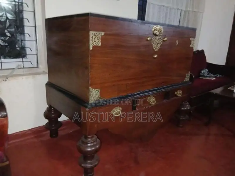 Antique Pettagama