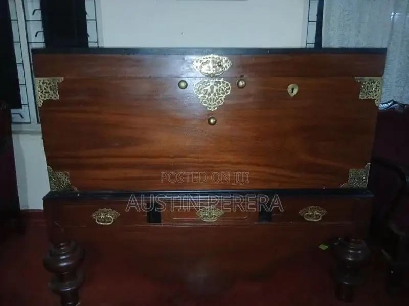 Antique Pettagama