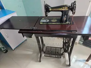 Singer Sewing Machine