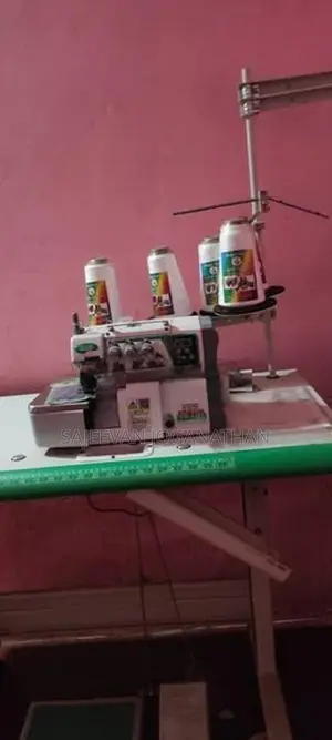 Zoje 2 Needle 5 Thread Overlock Machine