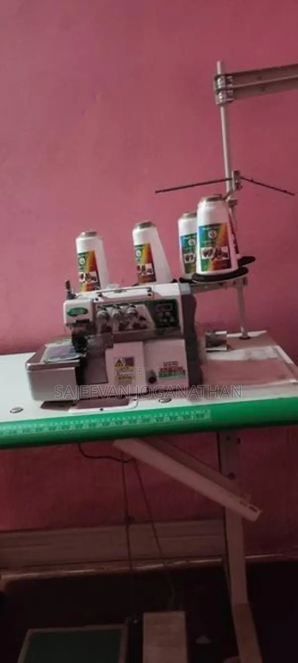 Zoje 2 Needle 5 Thread Overlock Machine