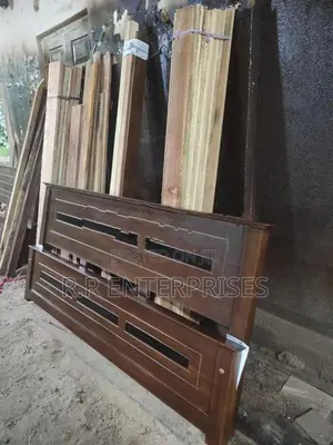 New 6*6 Ft 72"*72" Teak King Box Bed