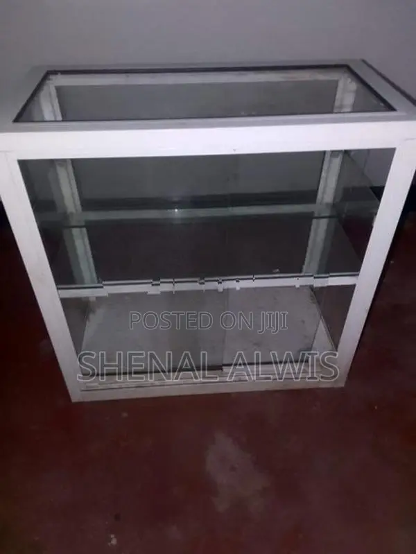 Display Glass Showcase