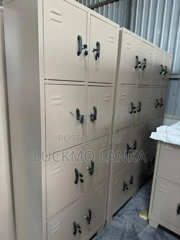 New Steel Unit 8 Locker Set (Jj20)