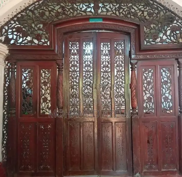 Furniture Gate