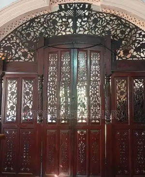 Furniture Gate