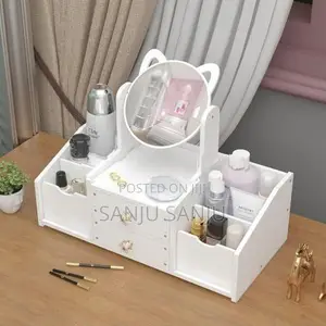 Makeup Glass