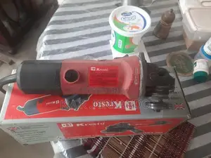 Keston 870 W Angle Grinder 4.5"