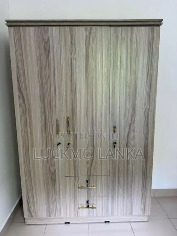 New 3 Door Melamine Cupboard (Kk1)