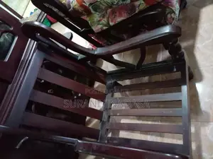 Living Room Chair/Sofa