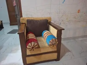 Nadun Sofa Set