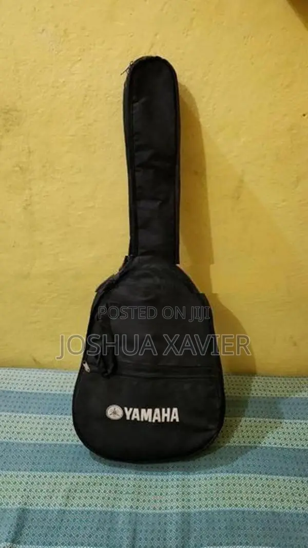 Yamaha F310 Guitar
