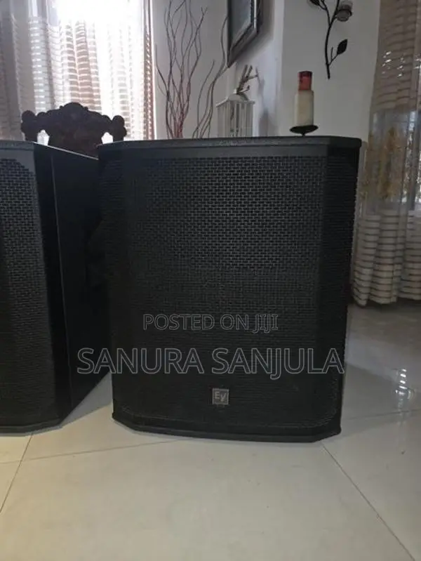 ELX200-18SP Powered Subwoofer