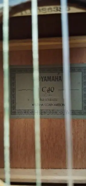 Yamaha Guitar
