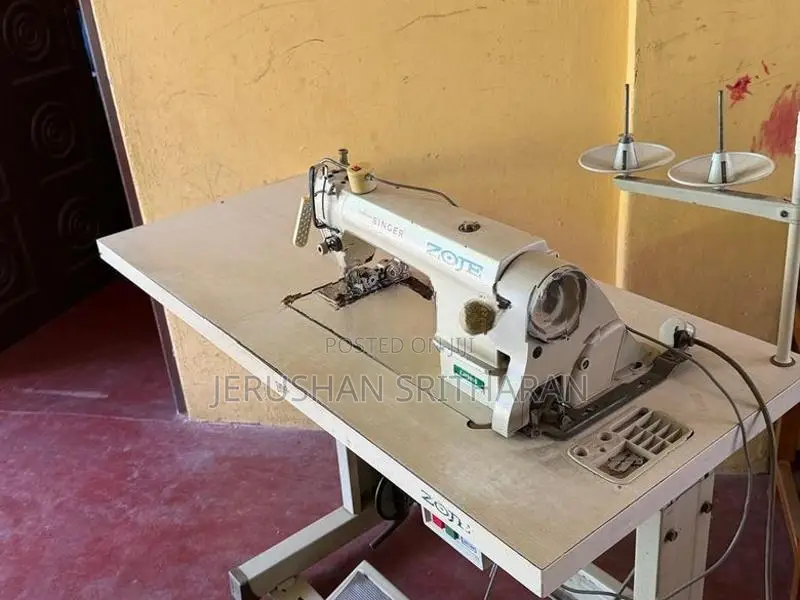 Industrial Sewing Machine