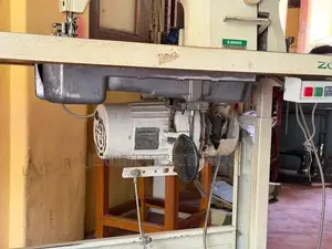 Industrial Sewing Machine