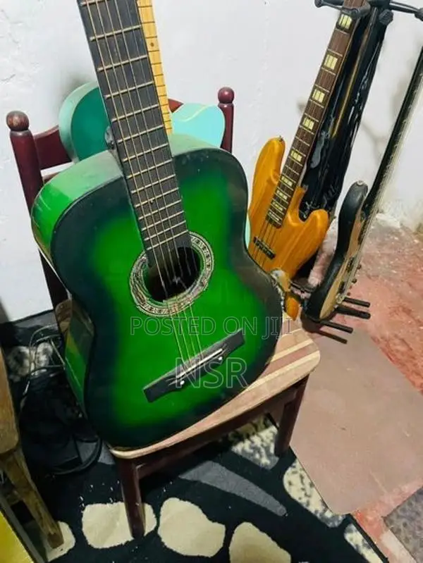 Classical Box Guitar