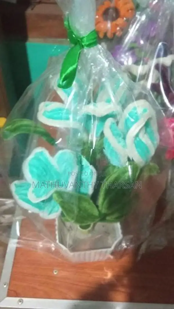 Artificial Flower Vases