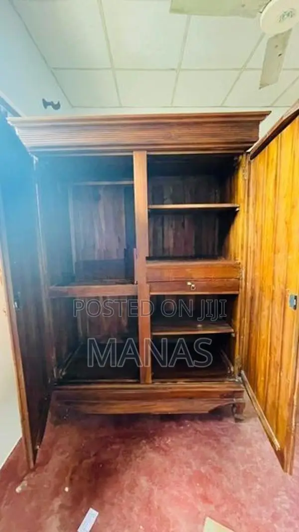 Teak Wood Wardrobe (Alumari)