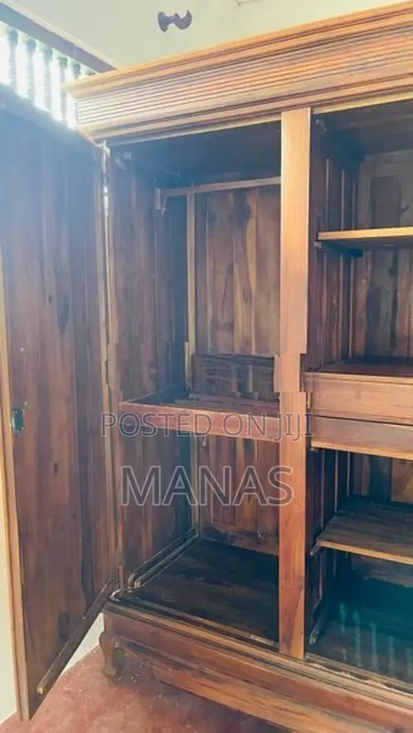 Teak Wood Wardrobe (Alumari)