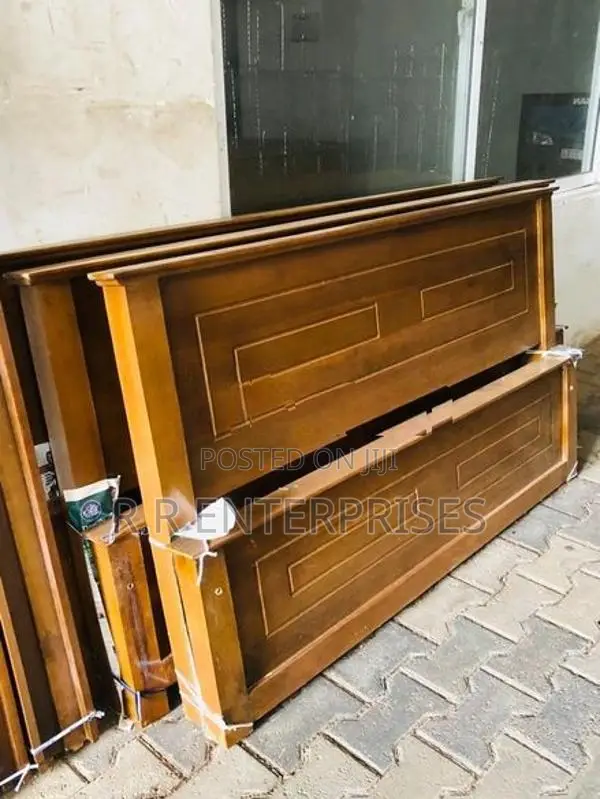 Teak 6*5 Ft Queen Box Bed