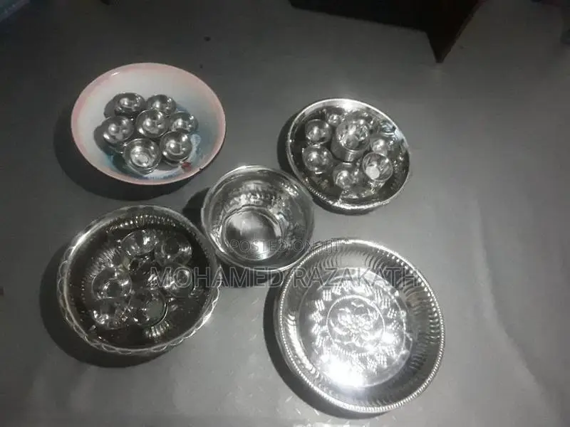 Dinnerware Set