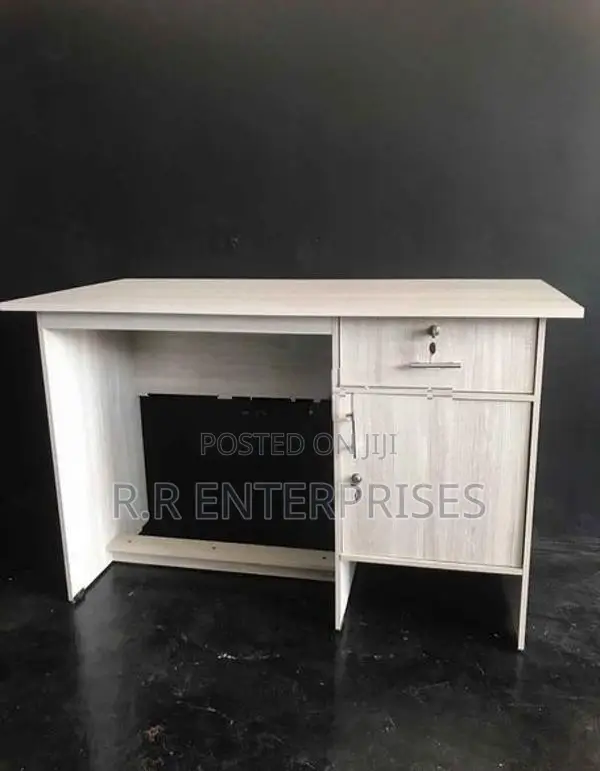 New 4*2 Melamine Office Table