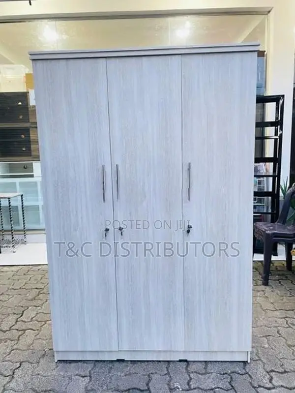 3 Door Wardrobes