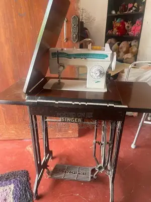 Singer Zigzag Machine