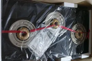 Orange L.P Gas Stove 3 Burner Glass Top Elegnt (301)