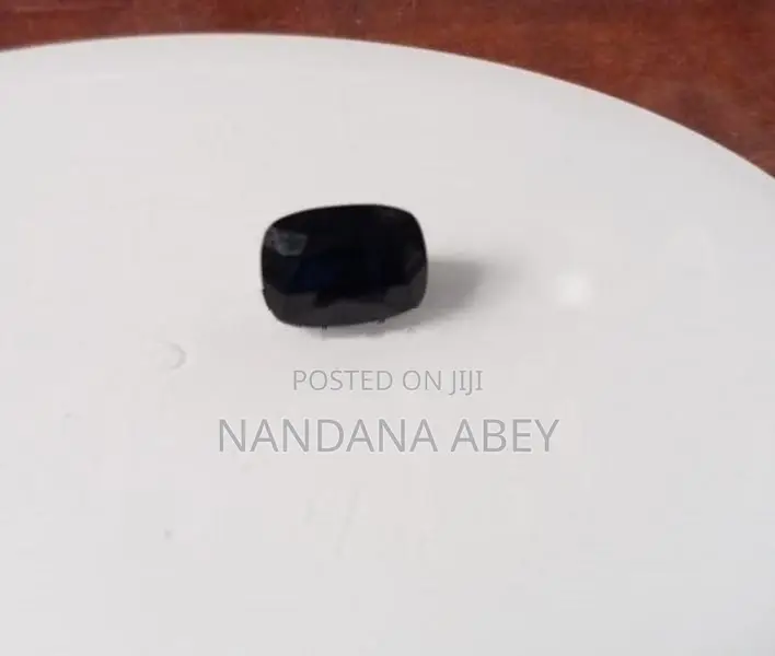 Gem Blue Sapphire Stone