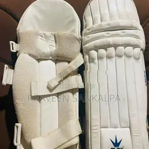 Cricket Equipment Set