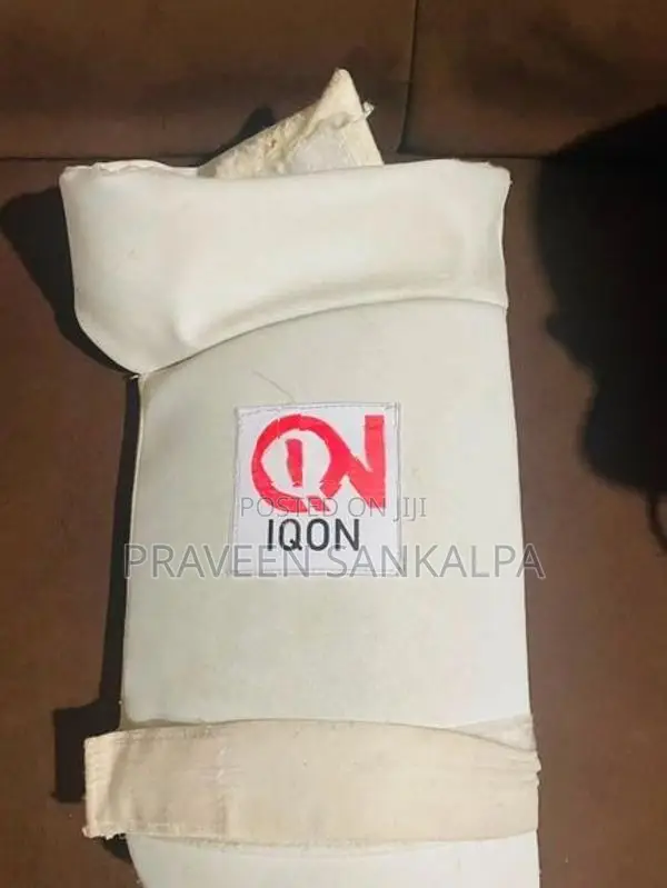 Cricket Equipment Set