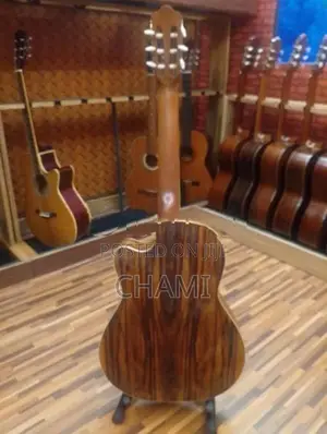 Guitar Japan Clasic