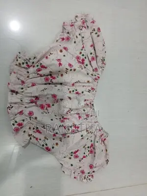 Girl's Dress